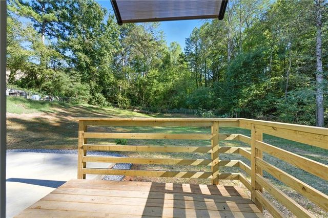 1733 Merry Oak SW Road, Marietta, GA 30008