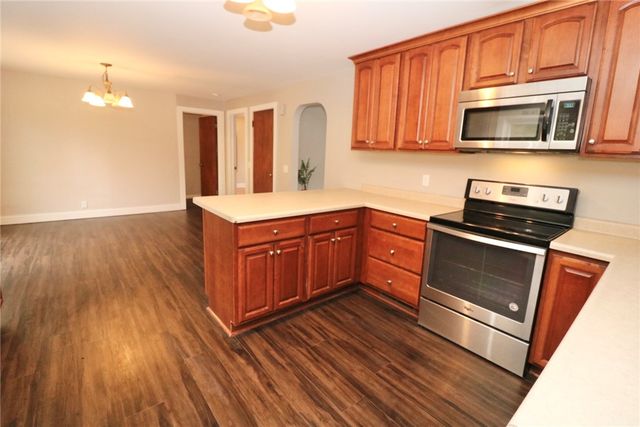 22 Coleman Creek Road, Sweden, NY 14420