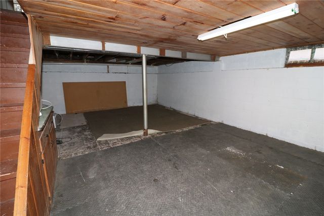 22 Coleman Creek Road, Sweden, NY 14420