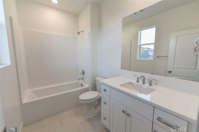 415 Palermo, Lake Forest, CA 92630