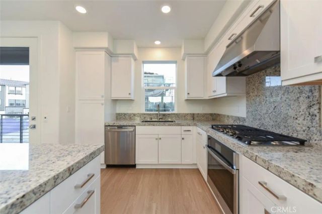 415 Palermo, Lake Forest, CA 92630