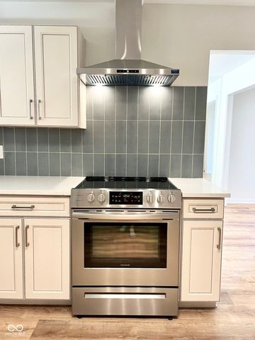 2910 Stillman Avenue, Indianapolis, IN 46268