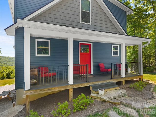 852 Marshall Ridge Road, Edneyville, NC 28792