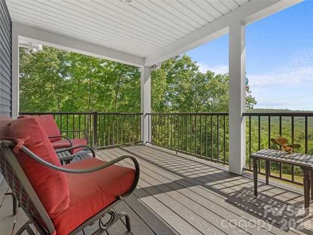 852 Marshall Ridge Road, Edneyville, NC 28792