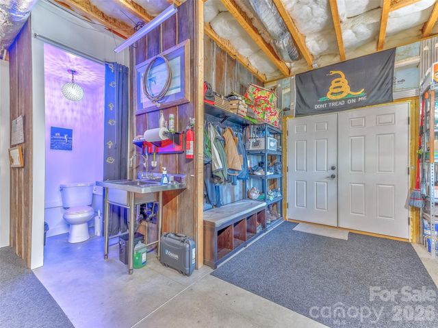 852 Marshall Ridge Road, Edneyville, NC 28792