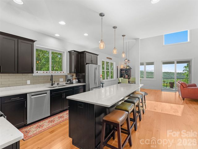 852 Marshall Ridge Road, Edneyville, NC 28792