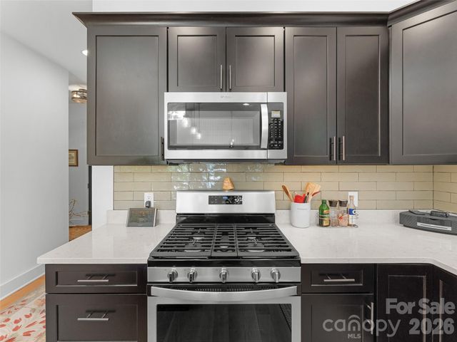 852 Marshall Ridge Road, Edneyville, NC 28792