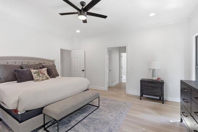 301 S Bennetts Bridge Road, Greer, SC 29651