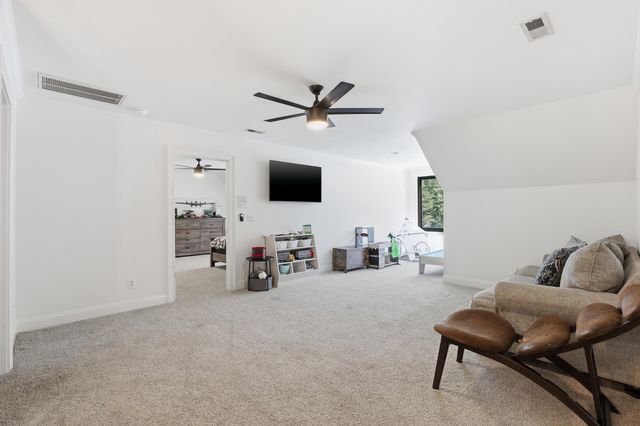 301 S Bennetts Bridge Road, Greer, SC 29651
