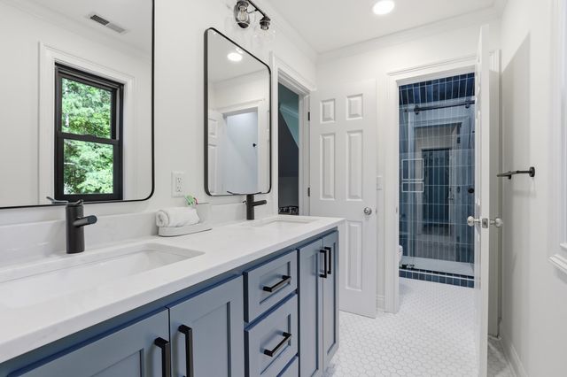 301 S Bennetts Bridge Road, Greer, SC 29651