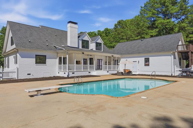 301 S Bennetts Bridge Road, Greer, SC 29651
