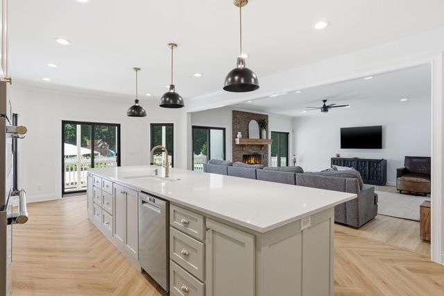301 S Bennetts Bridge Road, Greer, SC 29651