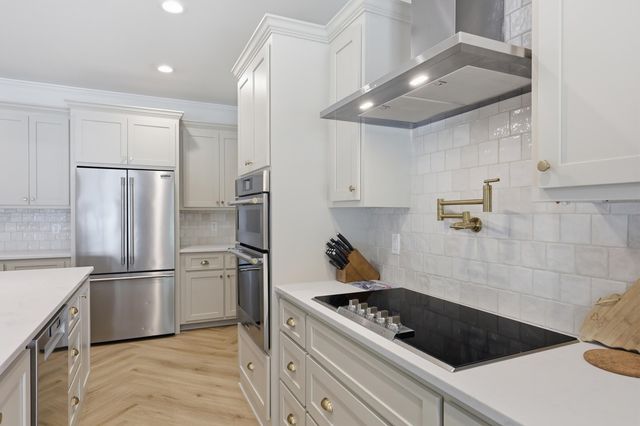 301 S Bennetts Bridge Road, Greer, SC 29651