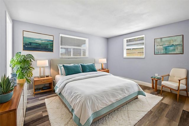 8907 FARMINGTON LANE, Port Richey, FL 34668