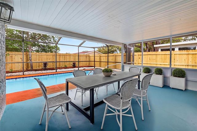 8907 FARMINGTON LANE, Port Richey, FL 34668