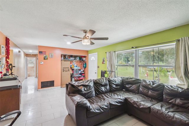 28751 SLEEPY BEAR LANE, Sorrento, FL 32776