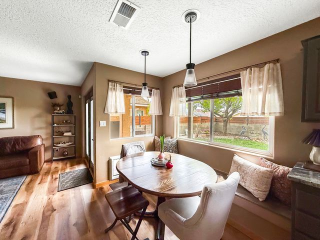 4528 Ambrose Alday Loop SE, Rio Rancho, NM 87124
