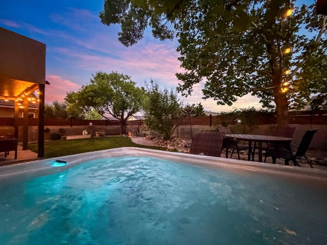4528 Ambrose Alday Loop SE, Rio Rancho, NM 87124
