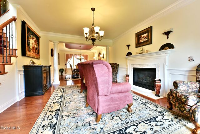 14 Foxhound Circle, Mechanicville, NY 12118