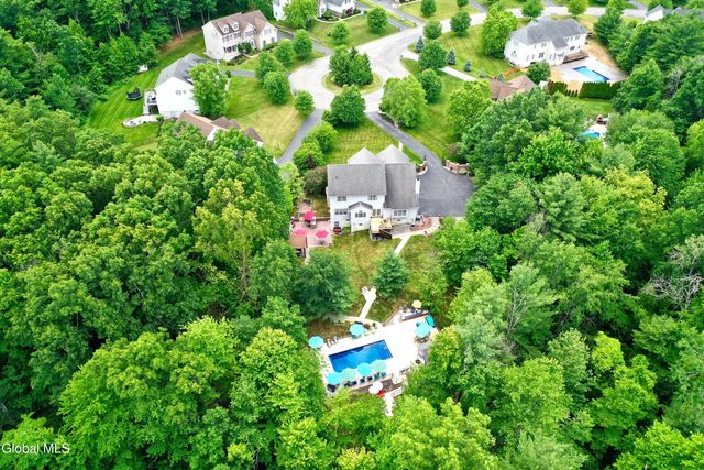 14 Foxhound Circle, Mechanicville, NY 12118