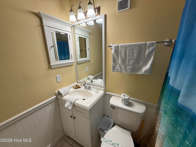 1404 Canal Drive Apt 27, Carolina Beach, NC 28428