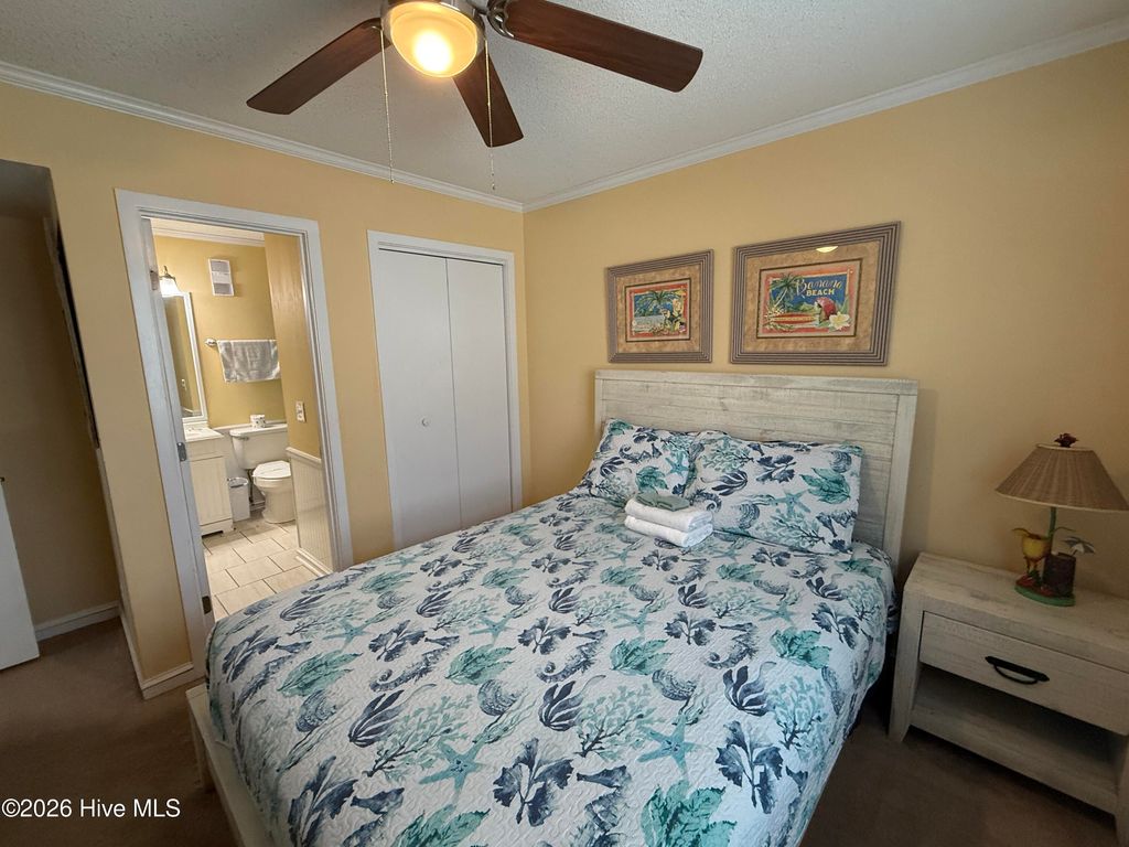 Image 15 of property listing at 1404 Canal Drive Apt 27, Carolina Beach, NC 28428