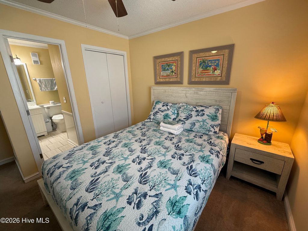 Image 16 of property listing at 1404 Canal Drive Apt 27, Carolina Beach, NC 28428