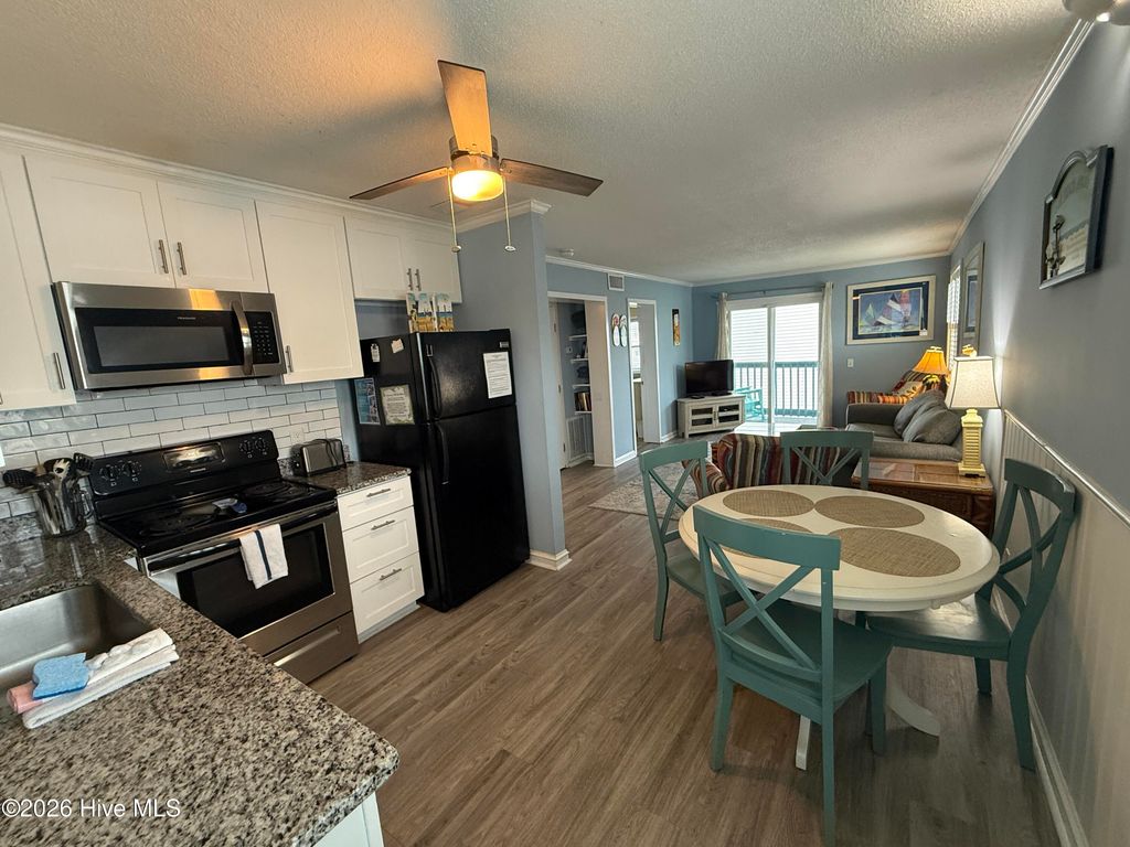 Image 2 of property listing at 1404 Canal Drive Apt 27, Carolina Beach, NC 28428
