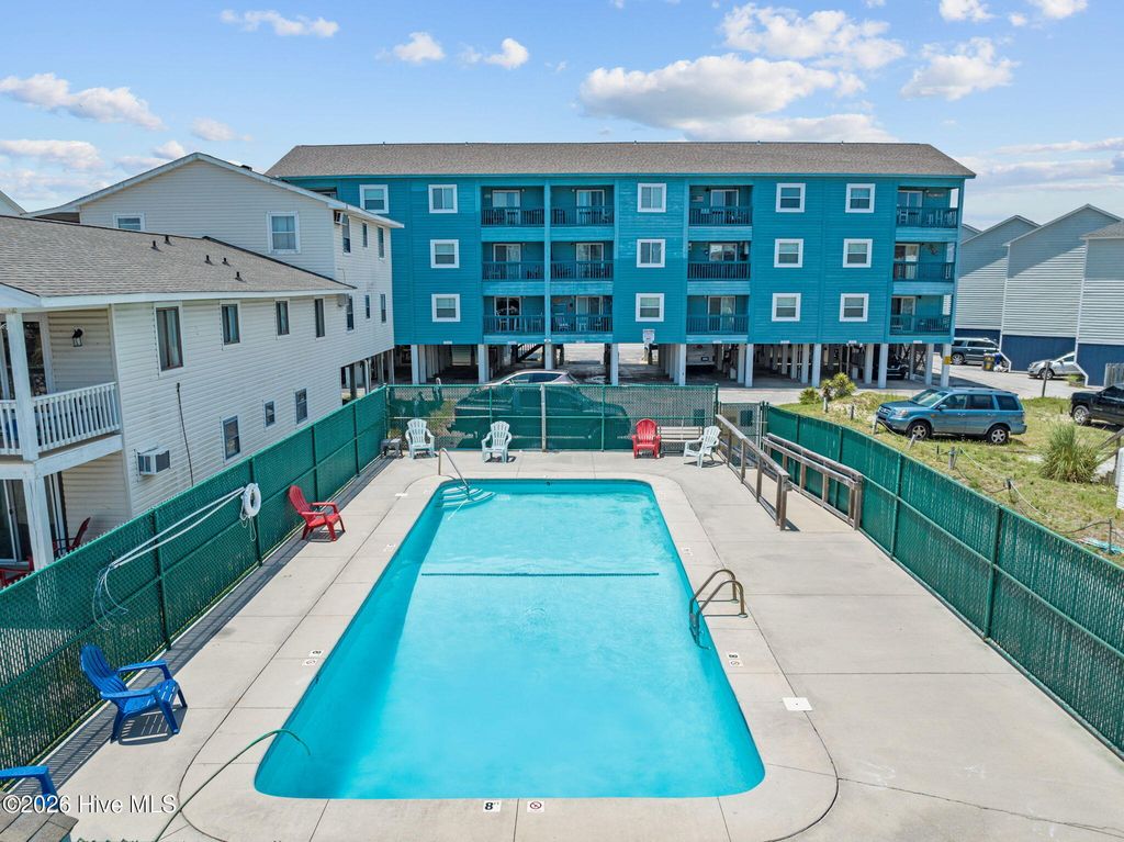 Image 32 of property listing at 1404 Canal Drive Apt 27, Carolina Beach, NC 28428