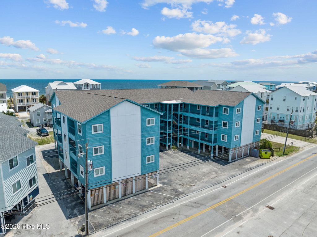 Image 33 of property listing at 1404 Canal Drive Apt 27, Carolina Beach, NC 28428