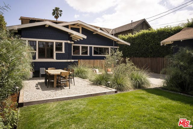 129 N St Andrews Place, Los Angeles, CA 90004