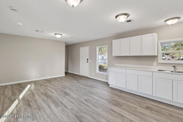 7052 JAMMES Road, Jacksonville, FL 32244