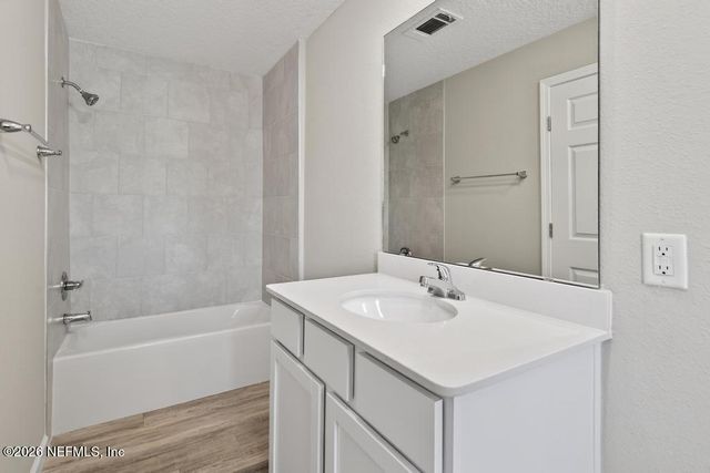 7052 JAMMES Road, Jacksonville, FL 32244