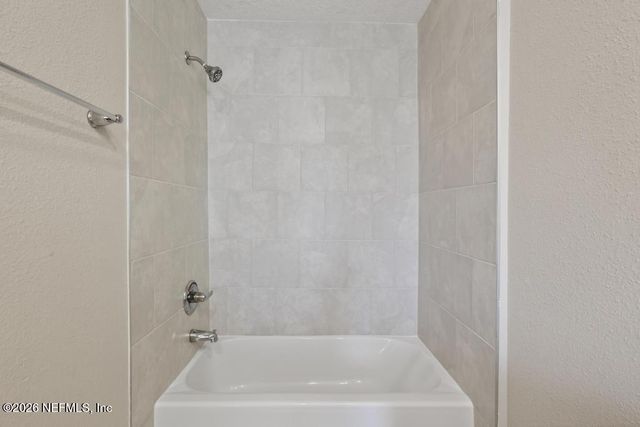 7052 JAMMES Road, Jacksonville, FL 32244