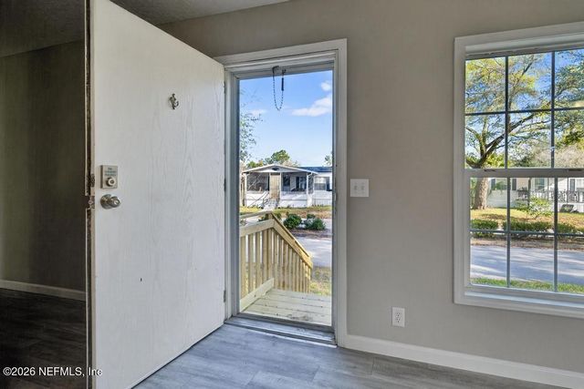 7052 JAMMES Road, Jacksonville, FL 32244