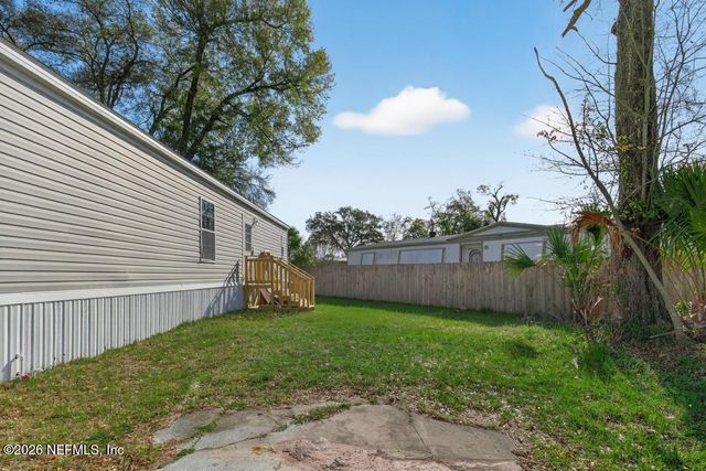 7052 JAMMES Road, Jacksonville, FL 32244