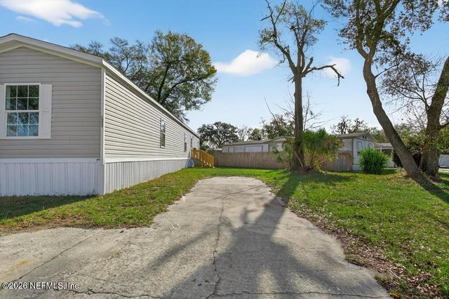 7052 JAMMES Road, Jacksonville, FL 32244