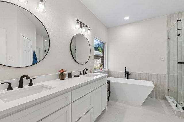 1961 Random Oaks Drive, Rockwall, TX 75087
