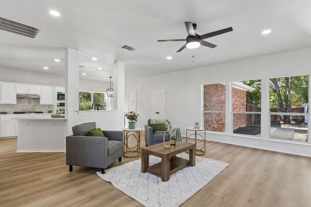 1961 Random Oaks Drive, Rockwall, TX 75087