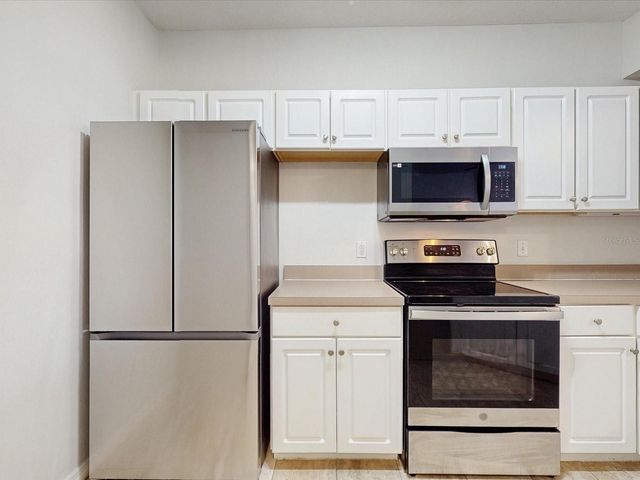 5578 METROWEST BOULEVARD 203, Orlando, FL 32811