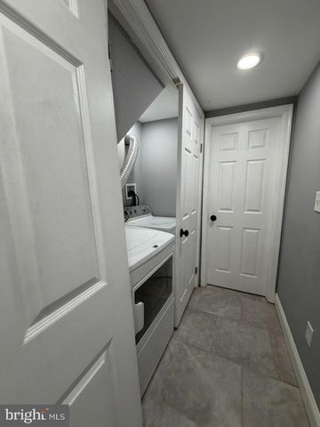 1607 RACE ST, Baltimore, MD 21230