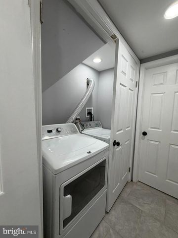 1607 RACE ST, Baltimore, MD 21230