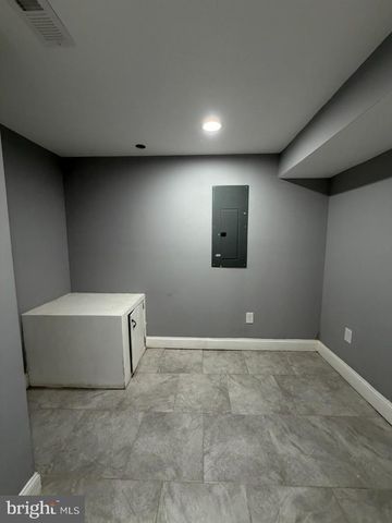 1607 RACE ST, Baltimore, MD 21230