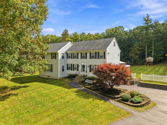 15 Smith Corner Road, Plaistow, NH 03865