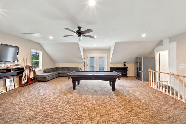 15 Smith Corner Road, Plaistow, NH 03865