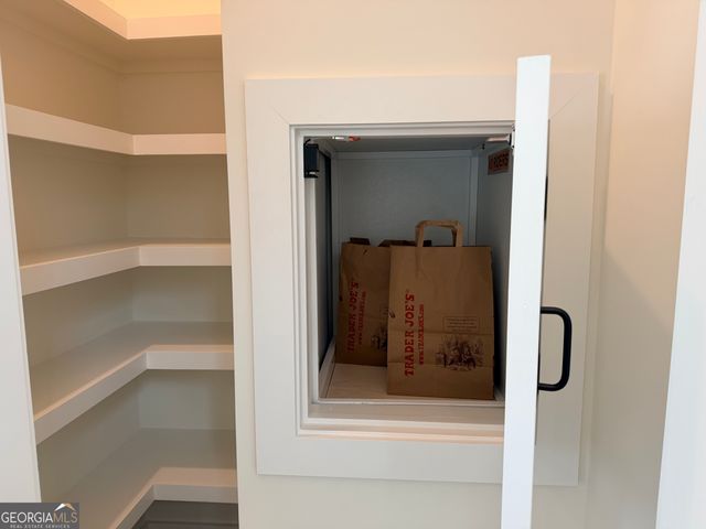 940 Laurel Brooke Avenue, Peachtree City, GA 30269