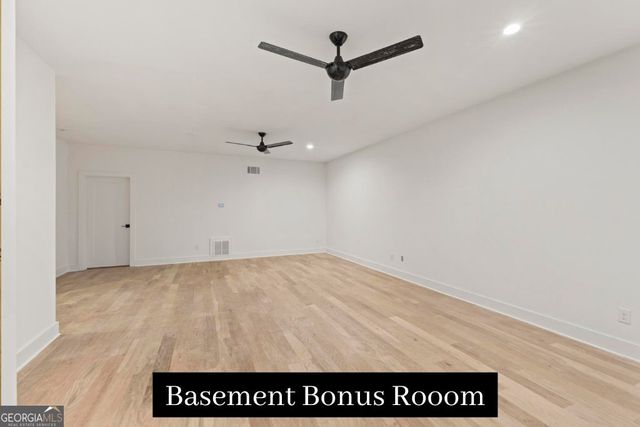 940 Laurel Brooke Avenue, Peachtree City, GA 30269