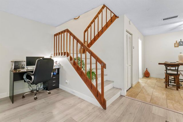 1630 Forest Lakes Circle C, West Palm Beach, FL 33406