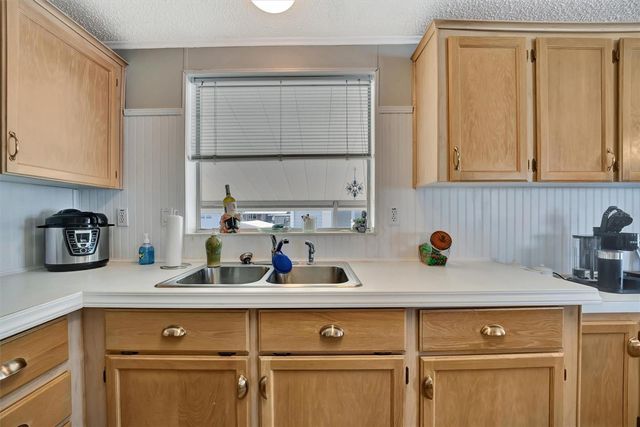 119 E SAINT JOHNS WAY, Apollo Beach, FL 33572