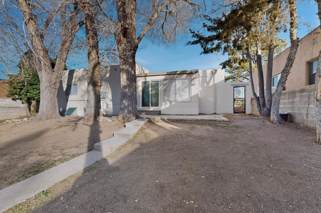 511 Carlisle Boulevard SE, Albuquerque, NM 87106